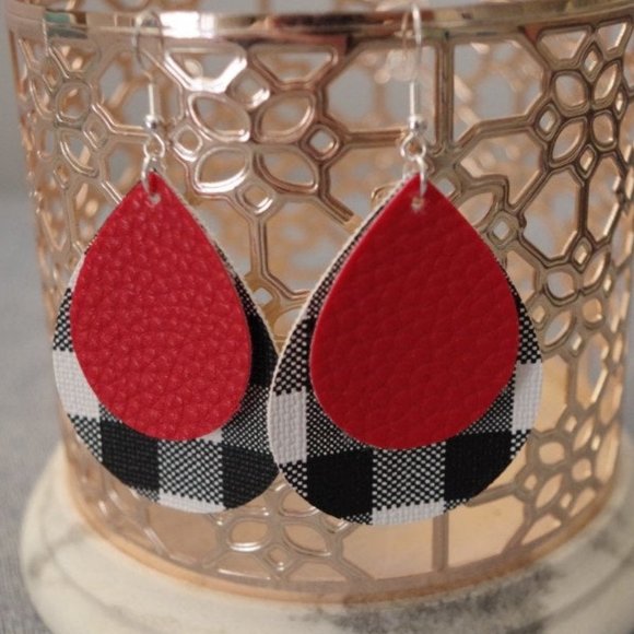 Black & White Buffalo Plaid with Red Pebbled Leather Layered Teardrop Earrings - Picture 1 of 2